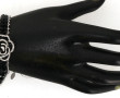 Bracelet en métal et perles noires à mot