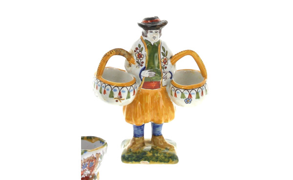 DESVRES - Lot en faïence polychrome : 2 