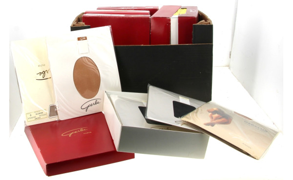 Stock de collants et de bas de marque GE
