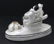 Encrier vers 1920 en porcelaine blanche 