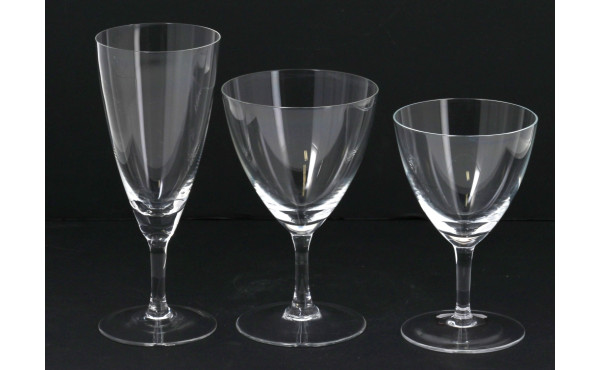 Service de verres à pied en cristal comp