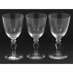 7 verres à pied en cristal, H 16,5 cm