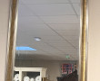 Beau miroir moderne bordure argentée et 