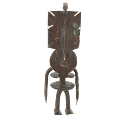 AFRIQUE - Personnage en bronze portant u