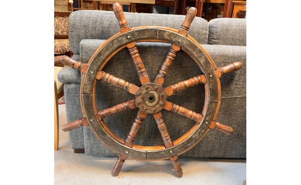 Grande barre à roue de marine