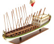 Maquette artisanale du canot de l'Empere
