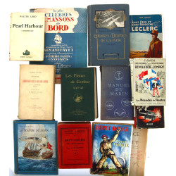 Thème ARMEES et divers - Lot de 13 ouvra