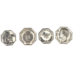 QUATRE JETONS d'ARGENT de forme octogona
