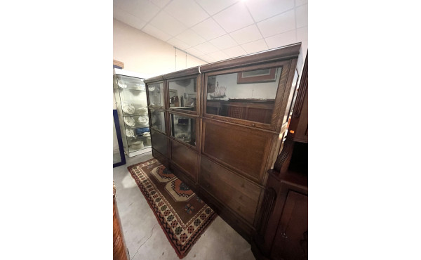 Meuble MD en 3 éléments dont un formant 