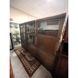 Meuble MD en 3 éléments dont un formant 