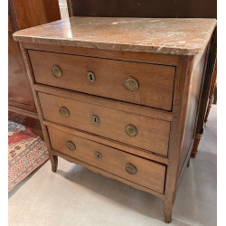 Petite commode provinciale XVIIIème en b