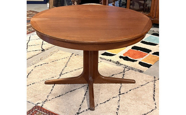 ROCHE BOBOIS - Table ronde en acajou, de