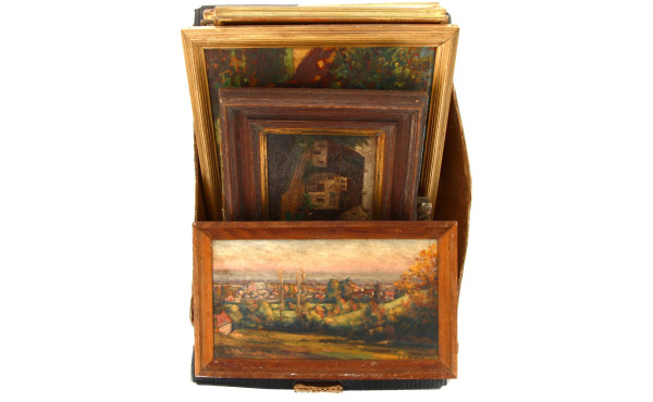 Lot de 11 huiles diverses