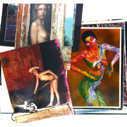 Carton à dessin garni de nombreuses phot