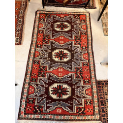 Tapis en laine points noués dans les ton