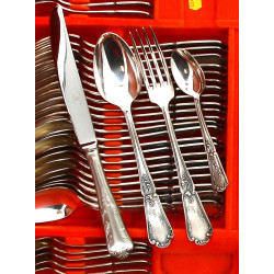 Ménagère en métal argenté décor rocaille