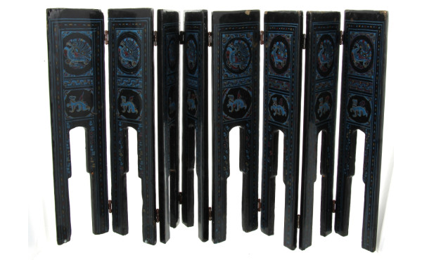 Petit paravent de table en laque à 8 fe