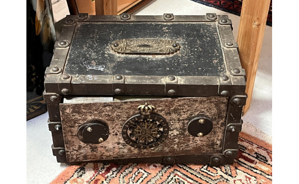 Coffre-fort de voyage Bauche (ouvert av