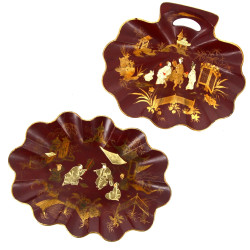 Bannette et pelle Napoléon III en carton