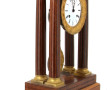 Pendule portique XIXème de style Charles