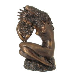 Ecole Contemporaine - Baigneuse en bronz