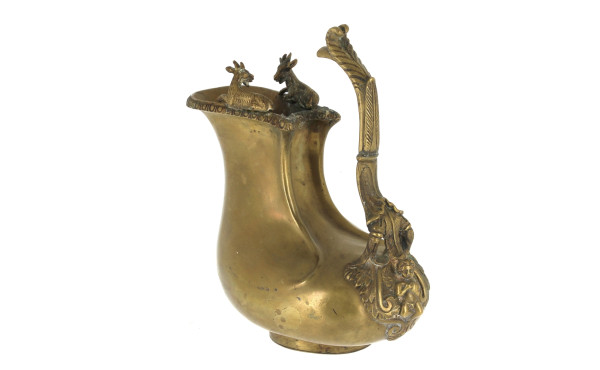 Verseuse ASKOS en bronze XIXème en forme