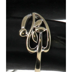 Bague en or 18 cts motif feuillagé, poid