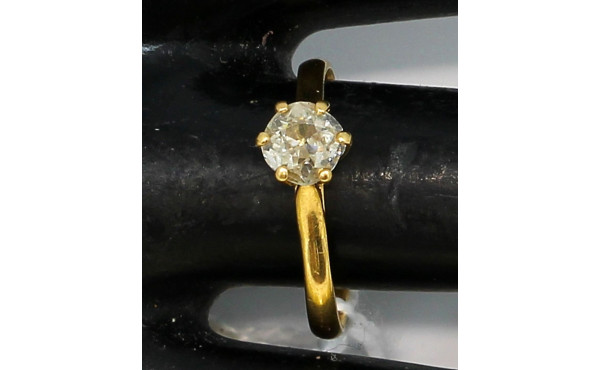Bague solitaire diamant taille ancienne 