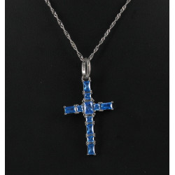 Pendentif croix en argent 925ème et stra
