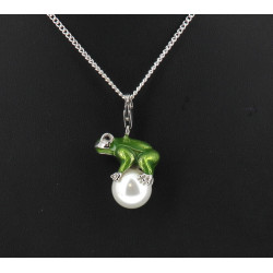 Pendentif "grenouille" en métal émaillé 