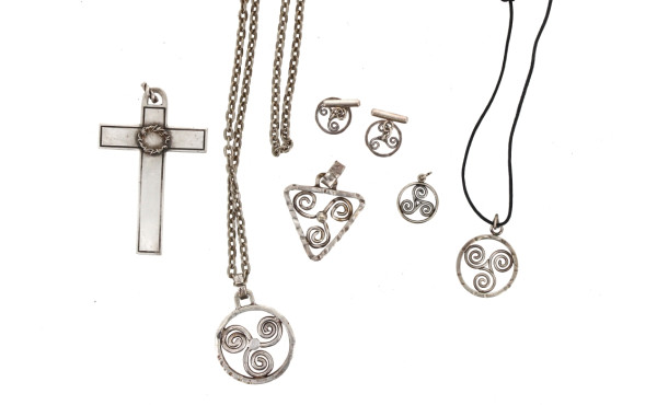 TRISKELL - Lot de bijoux en métal argent