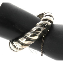 Bracelet jonc ouvrant en argent, poinçon