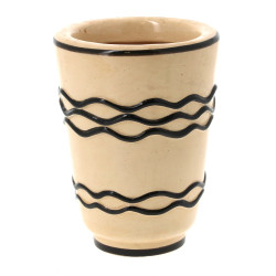 SAINT-CLEMENT - Vase en faïence à décor 