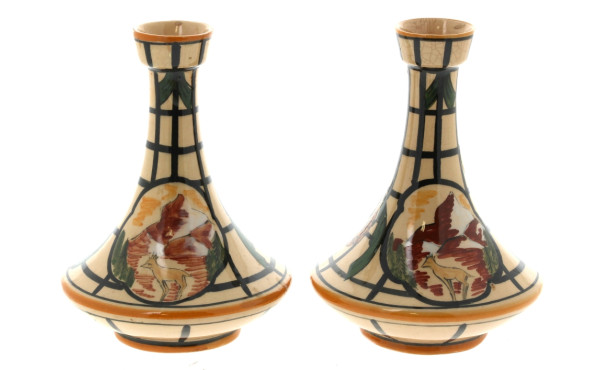L.L. France - Paire de vases en faïence 