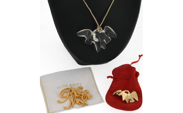 NINA RICCI (Collection) Lot comprenant 