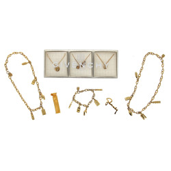 GIVENCHY (Collection) - Lot comprenant 