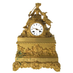 Pendule romantique XIXe décor de bergère