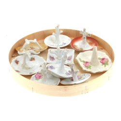 Petite collection de 9 baguiers en porce