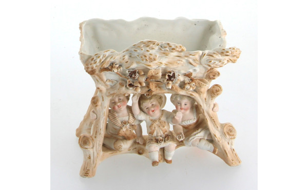 Petite jardinière ancienne en biscuit à 