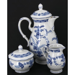 Verseuse, sucrier couvert et crémier en 