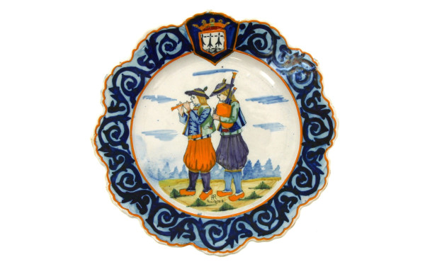 HR Quimper - Assiette à bords dentelés e