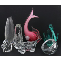 Lot de 7 pièces de verrerie moderne dont