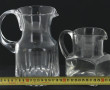 Deux brocs à eau en verre. H 20 et 14 cm