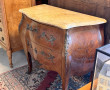 Petite commode en placage et marqueterie