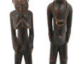 Deux fétiches africains en bois. H 28 cm
