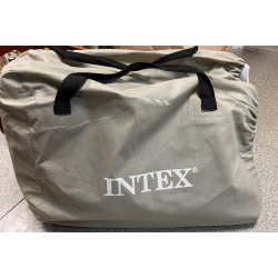 Matelas gonflable dans sa housse