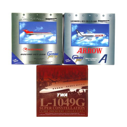 AVIATION - 3 modèles réduits d'avion de 