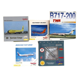 AVIATION - 5 modèles réduits d'avions de