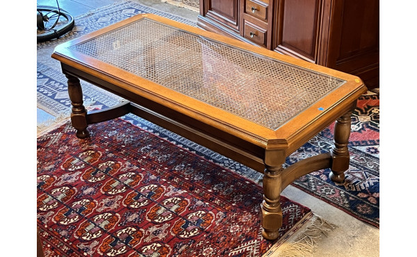 Table basse rectangulaire en bois fruiti