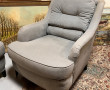 Paire de fauteuils confortables modernes